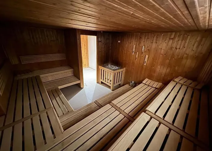 Sleep Service Mit Pool,sauna,fitness