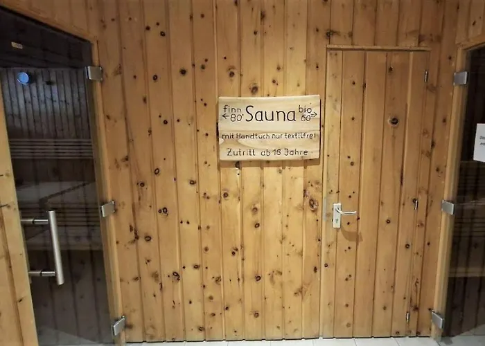 Sleep Service Mit Pool,sauna,fitness Apartment *
